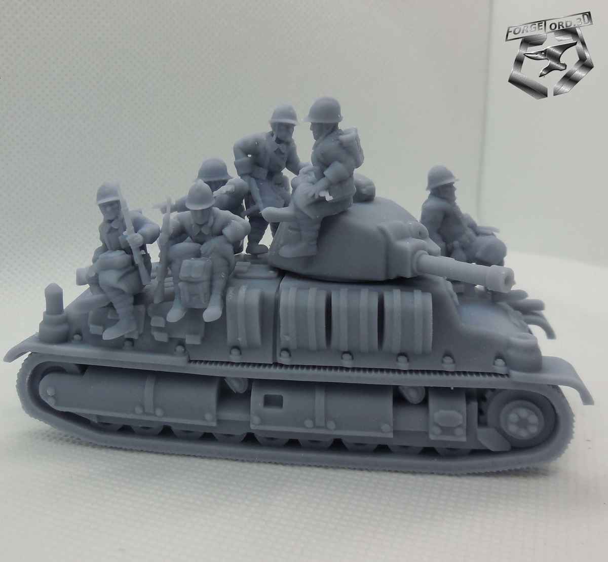 Somua-with-tank-riders-Figurines-3D-miniatures-army-french-Eskice-Miniature-historical-tank-WW-II