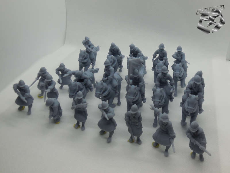 WWII-French-mounted-riders-and-unmounted--Figurines-3D-miniatures-Eskice-Miniature-historical-WW-II-4